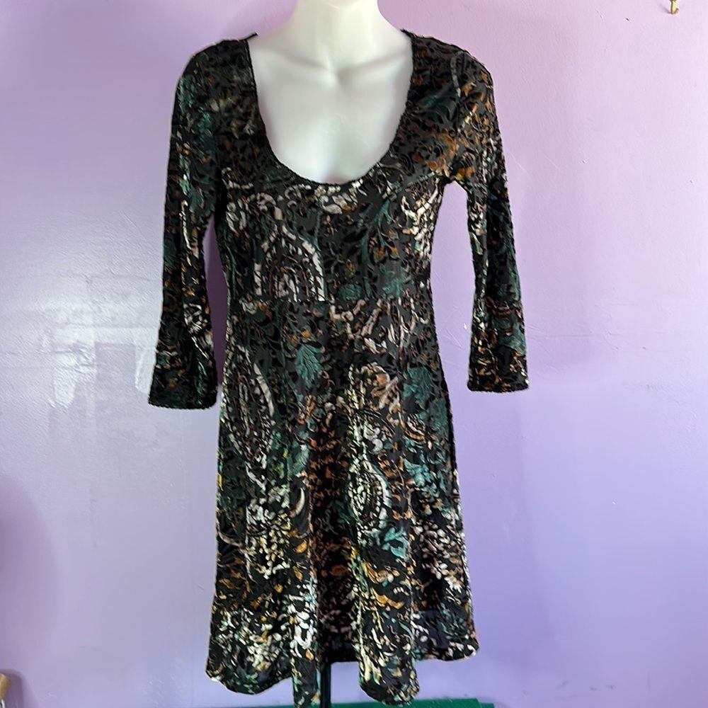 Free People Black Floral Long Sleeve Scoop Neck Mini Dress Size Medium